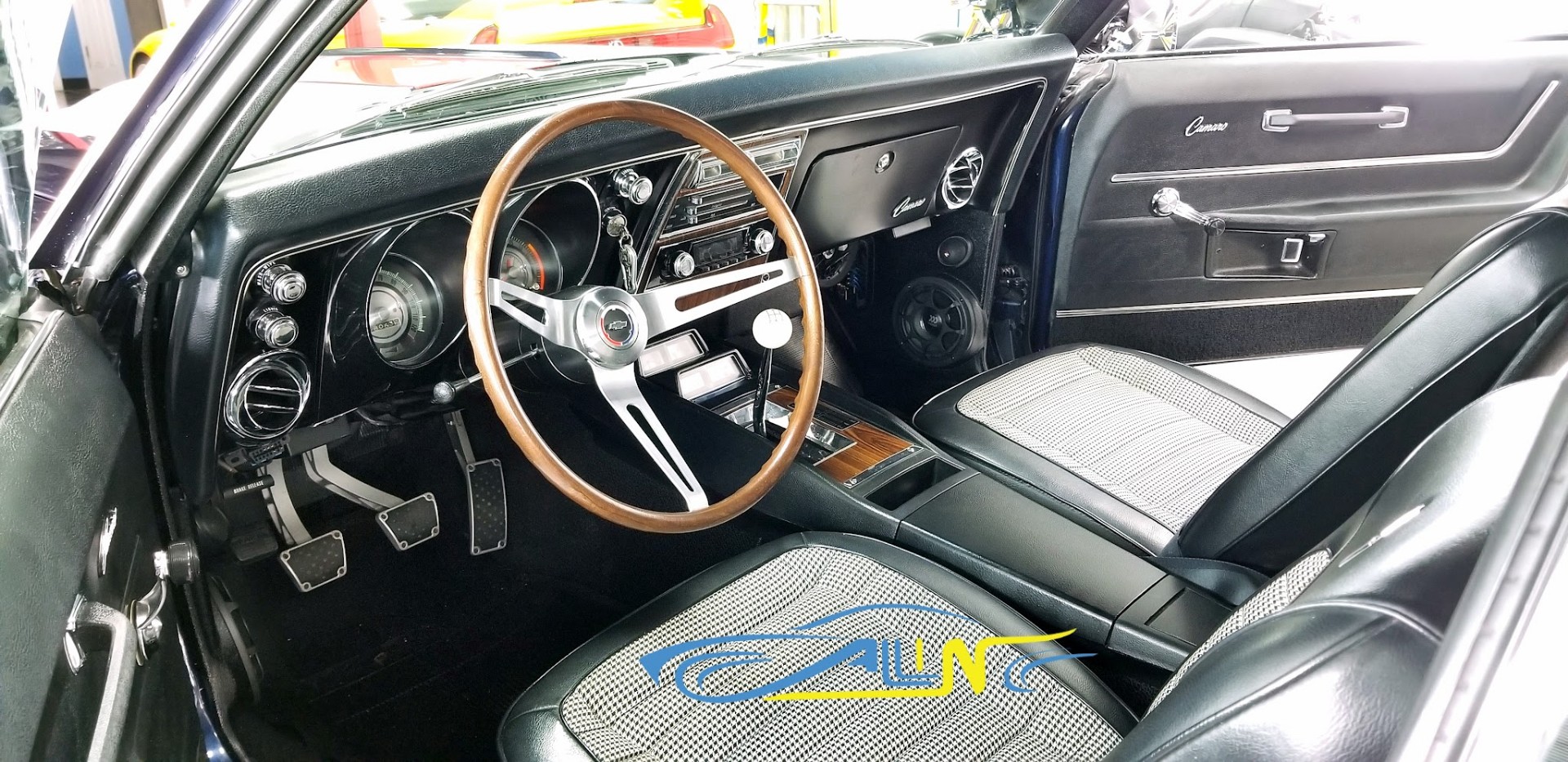 Chevrolet Camaro (Classic)